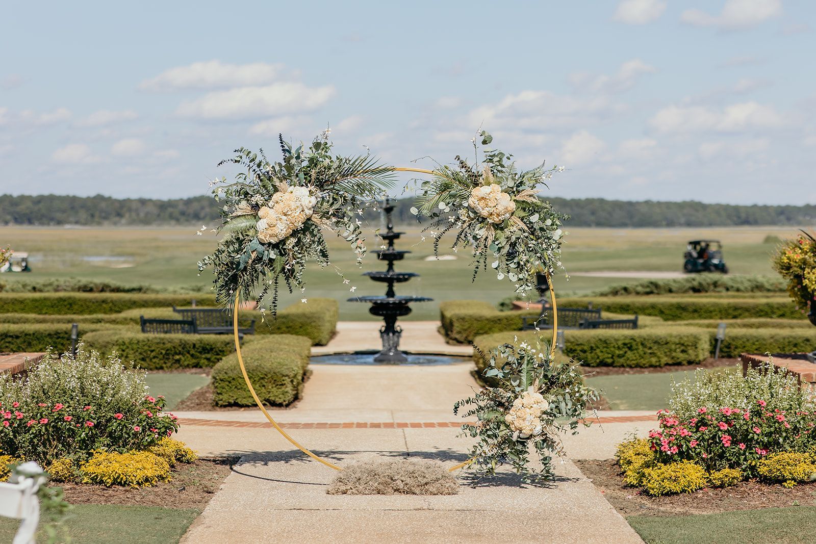 7ft Elegant Wedding Arch