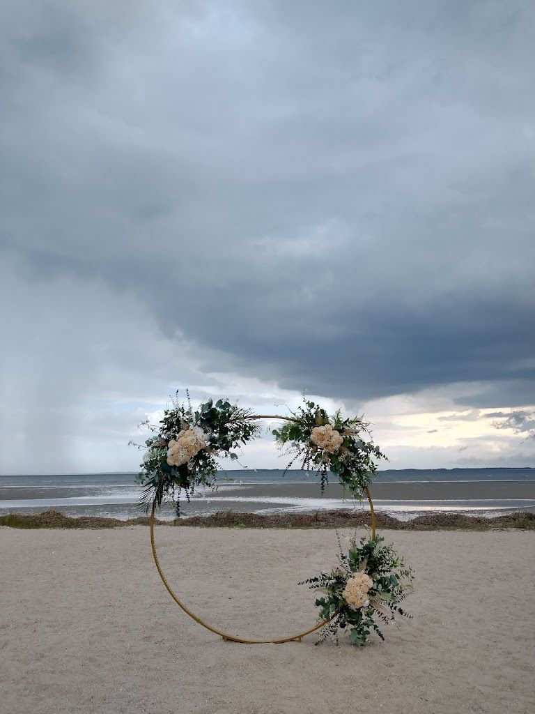 Elegant Beach Wedding Arch