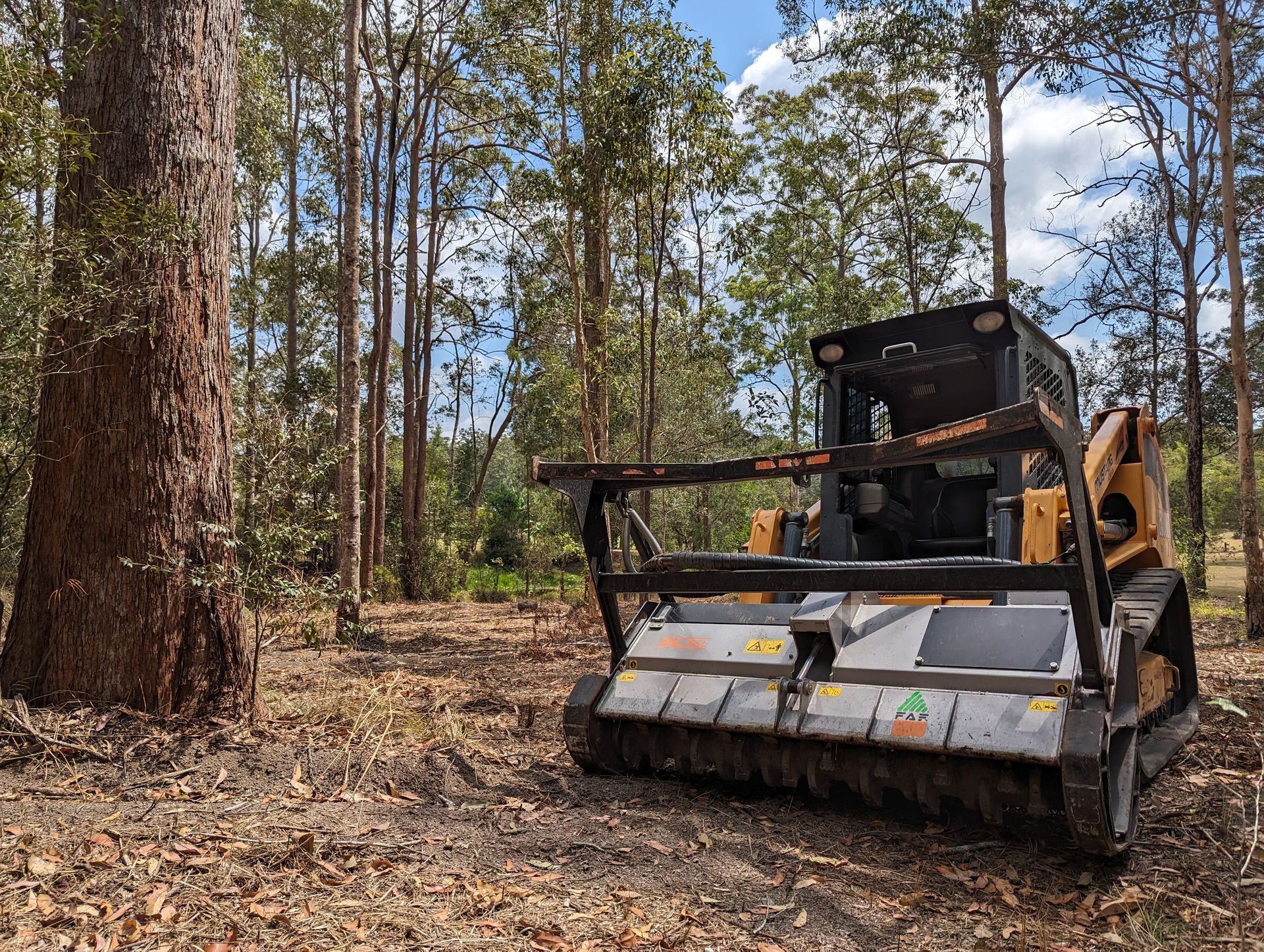 Machinery used in mulching services 