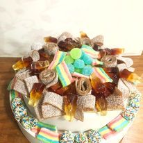 torta di caramelle per feste