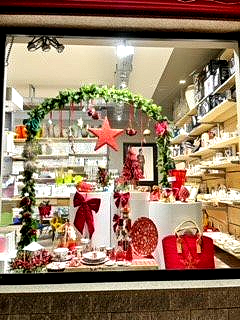 vetrina charlot bellinzago