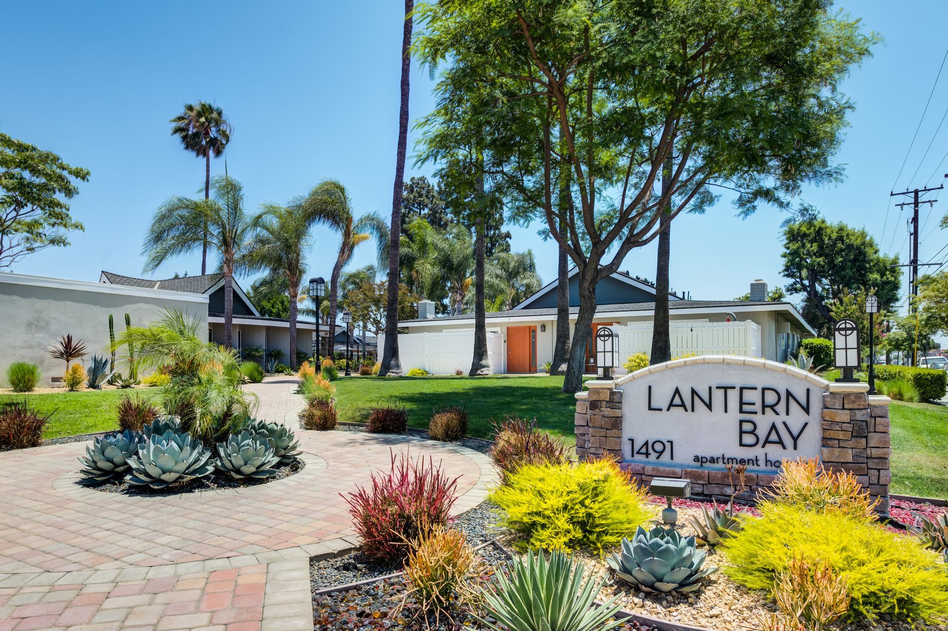 Lantern Bay Apartments photo gallery