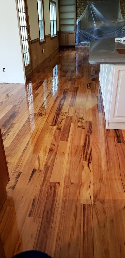 Hardwood Flooring Side View — Virginia Beach, VA — Scott's Hardwood Floors