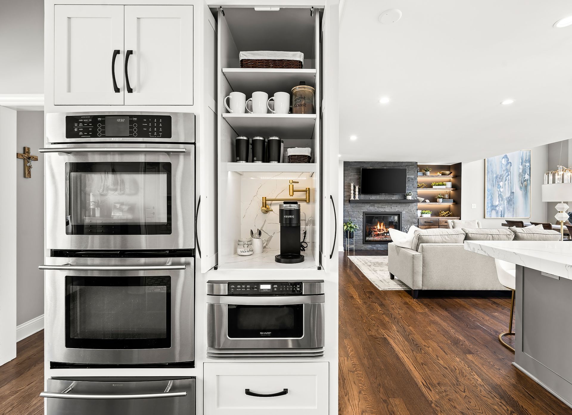 Remodeled kitchen with new appliances by Gartman Remodeling in Kansas City