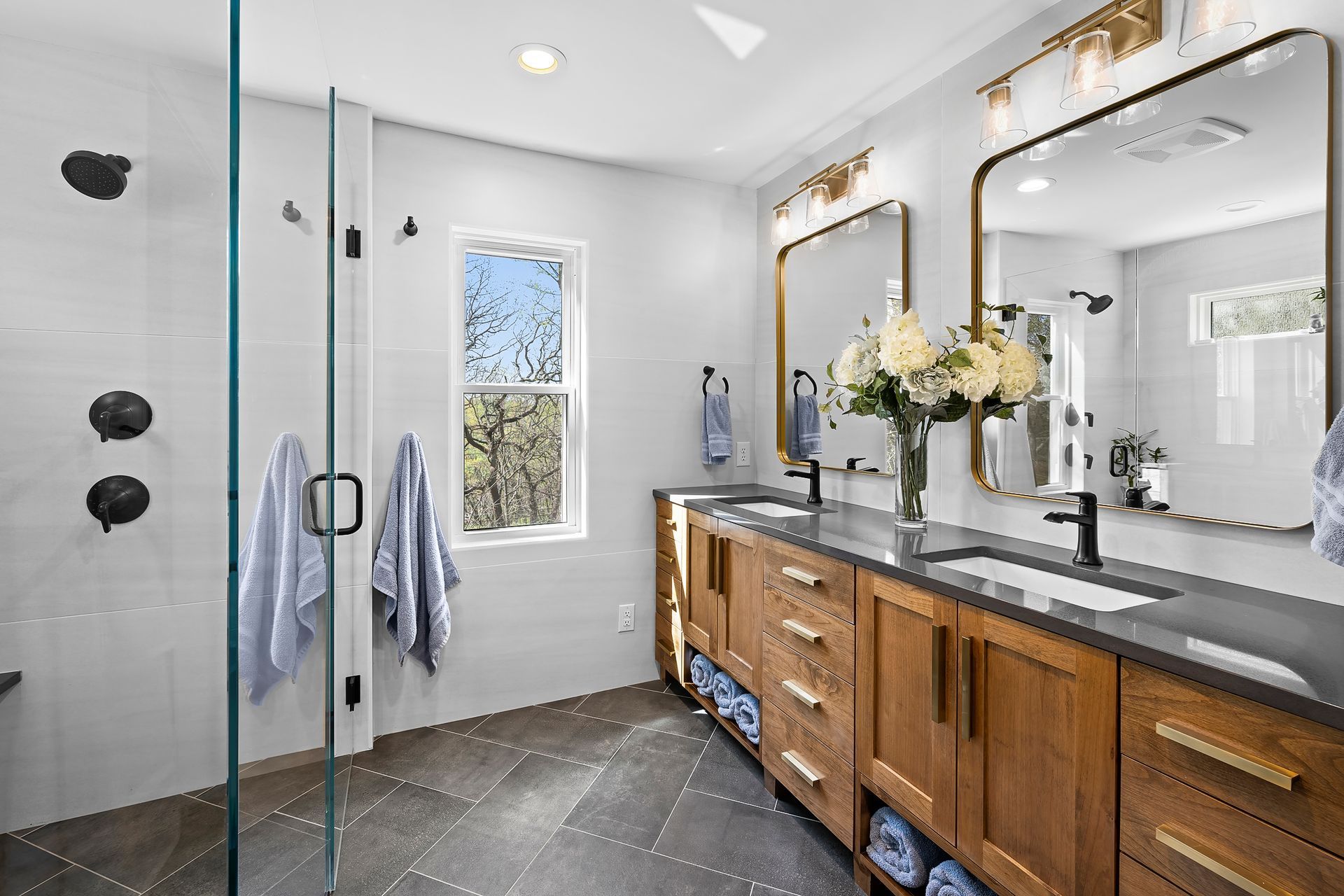 Remodeled bathroom by Gartman Remodeling in Kansas City