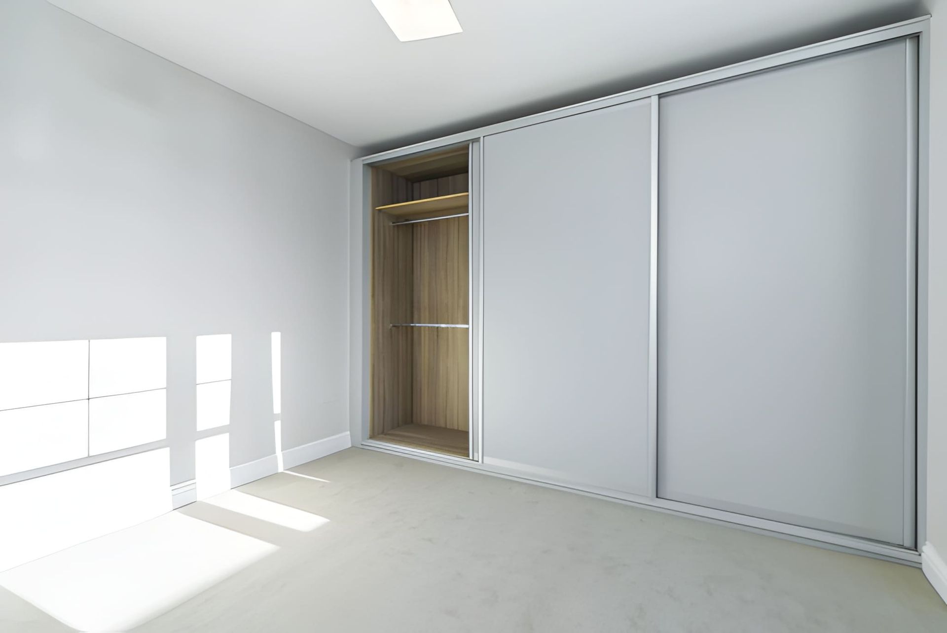 Empty room with light-coloured walls — G.N Painting and Decorating in Port Macquarie, NSW
