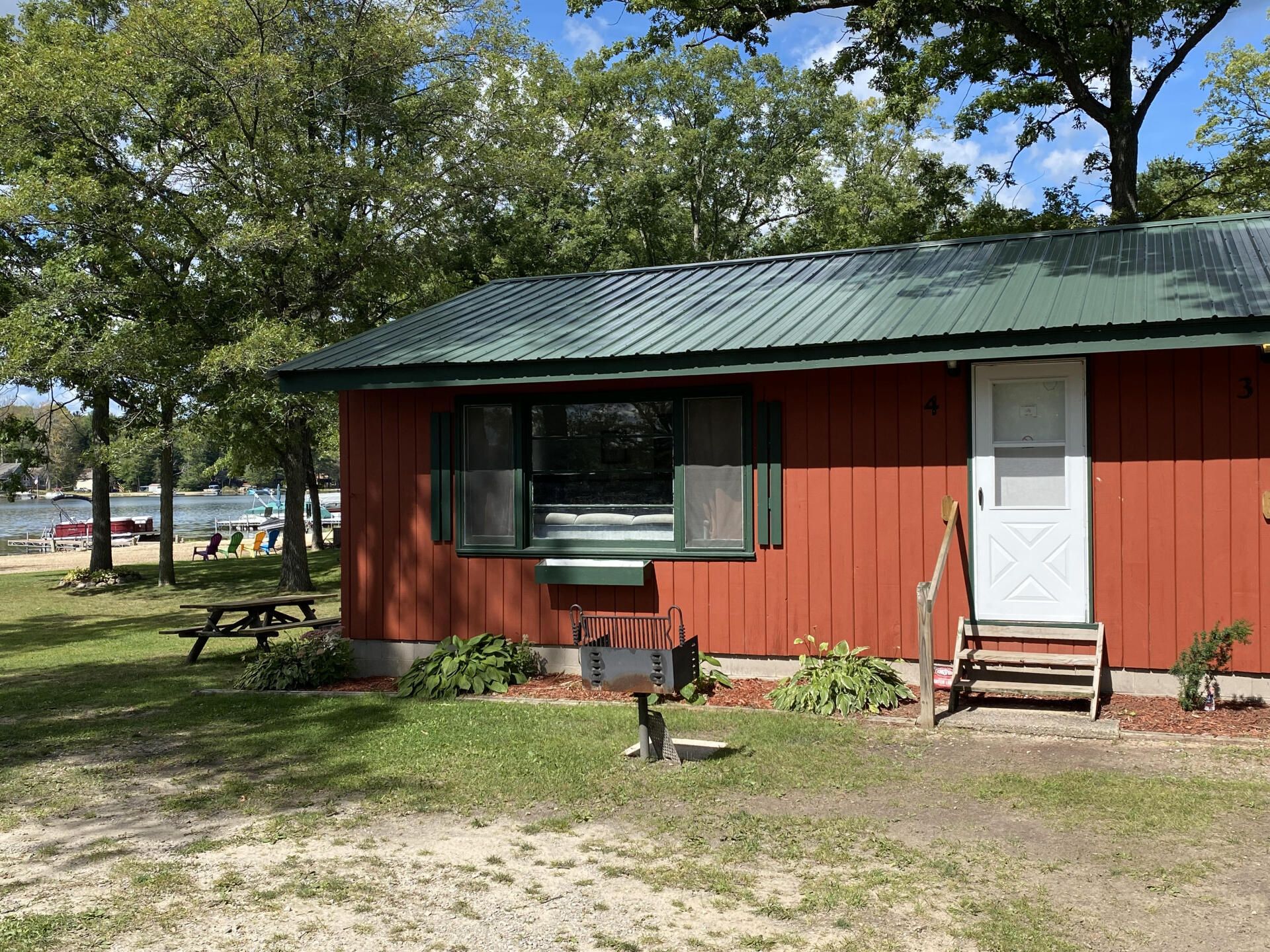 COZY CABINS JOSE LAKE STORE & RESORT
