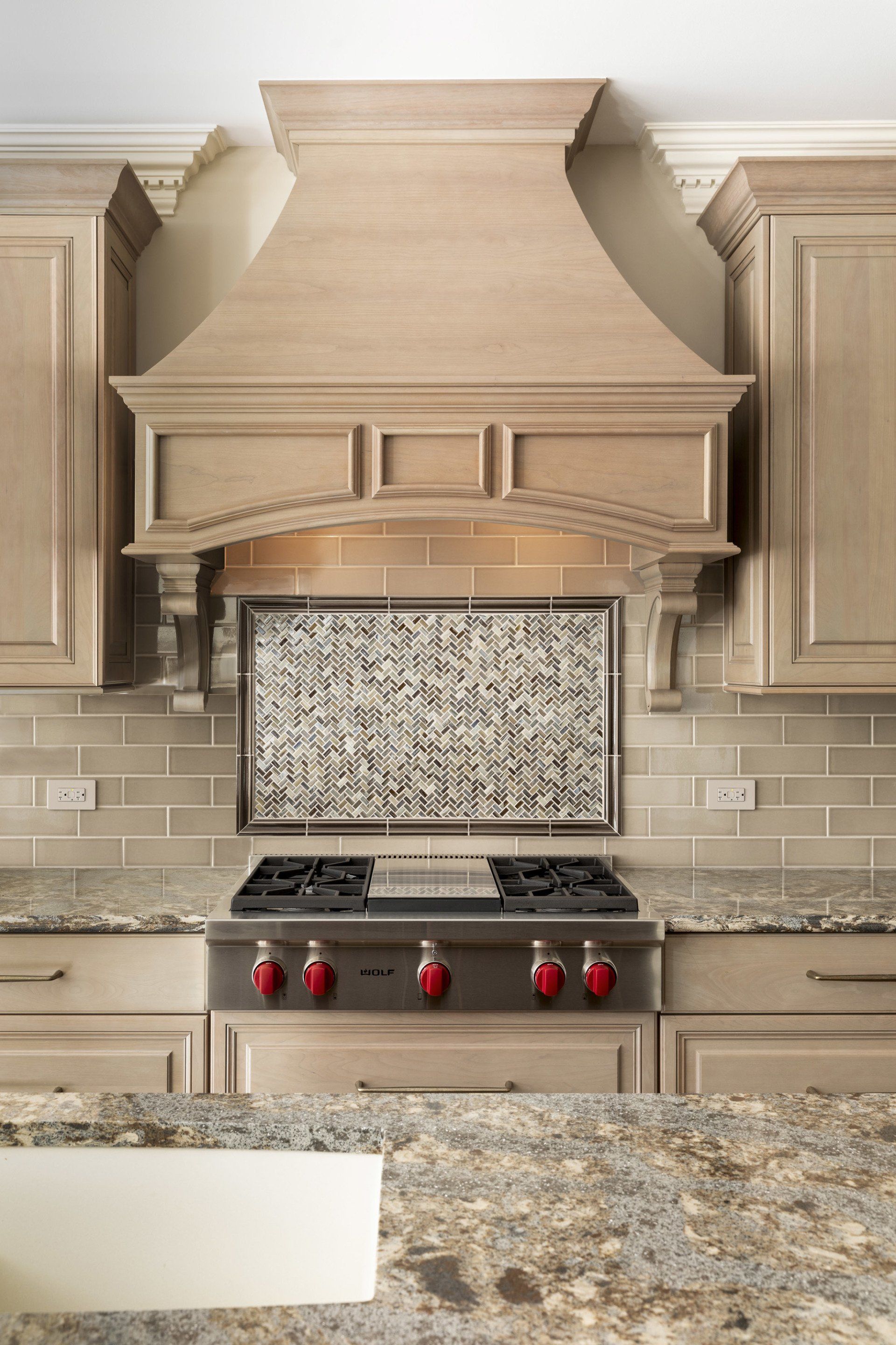 Long Grove Kitchen Remodel range top focal point