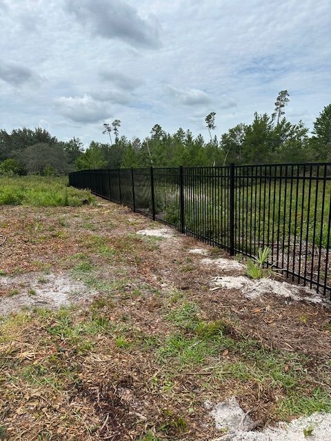 Residential aluminum fence