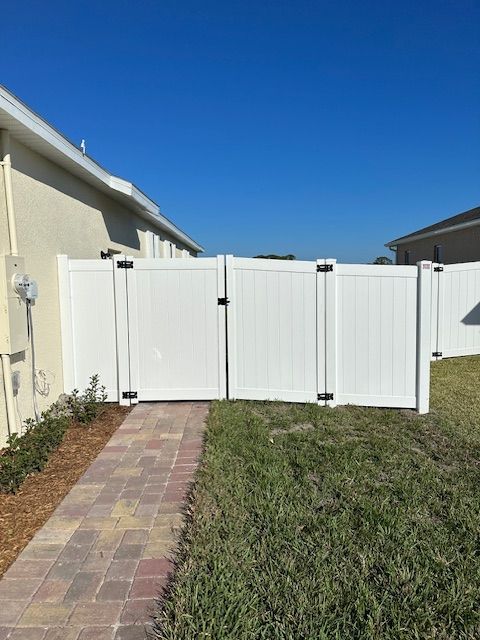 Residential chain link fence