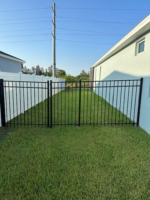 Custom aluminum fencing