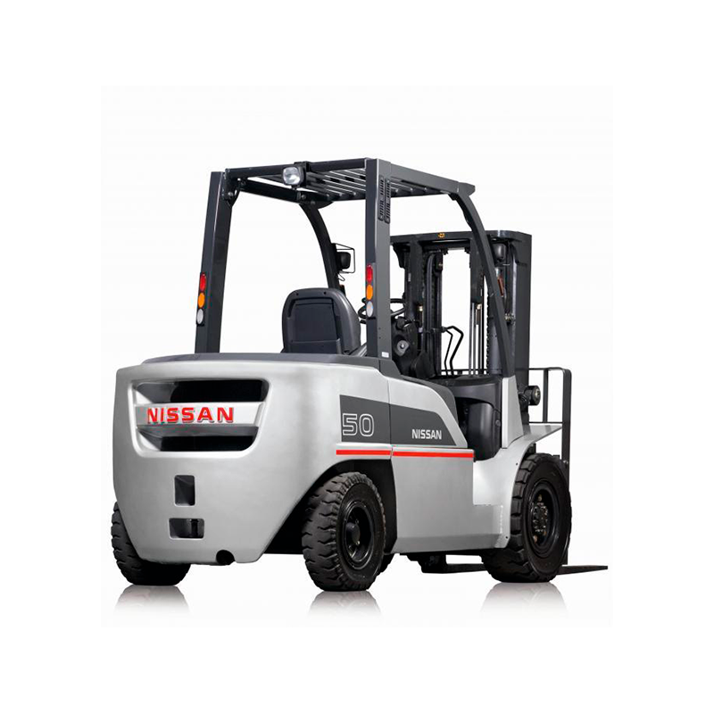 Una carretilla elevadora Nissan está sentada sobre una superficie blanca.