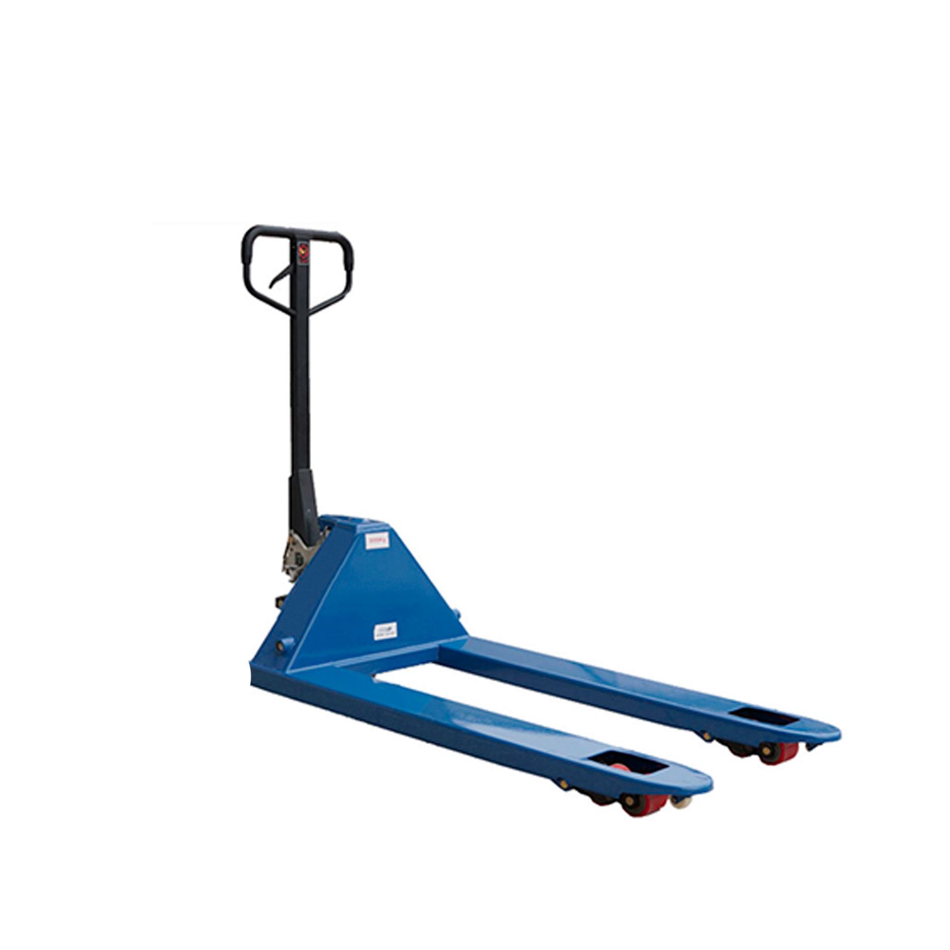 Una transpaleta azul con un mango negro sobre un fondo blanco.