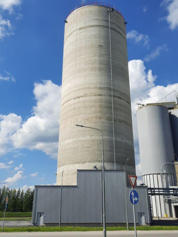 Multi-chamber silos