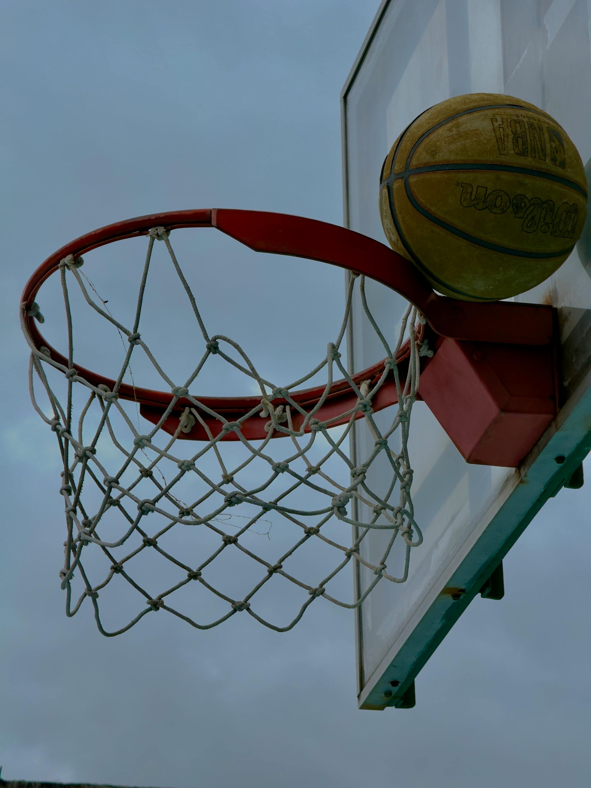 Payton Pritchard creates space against a defender by attacking with strong footwork, balance, and a