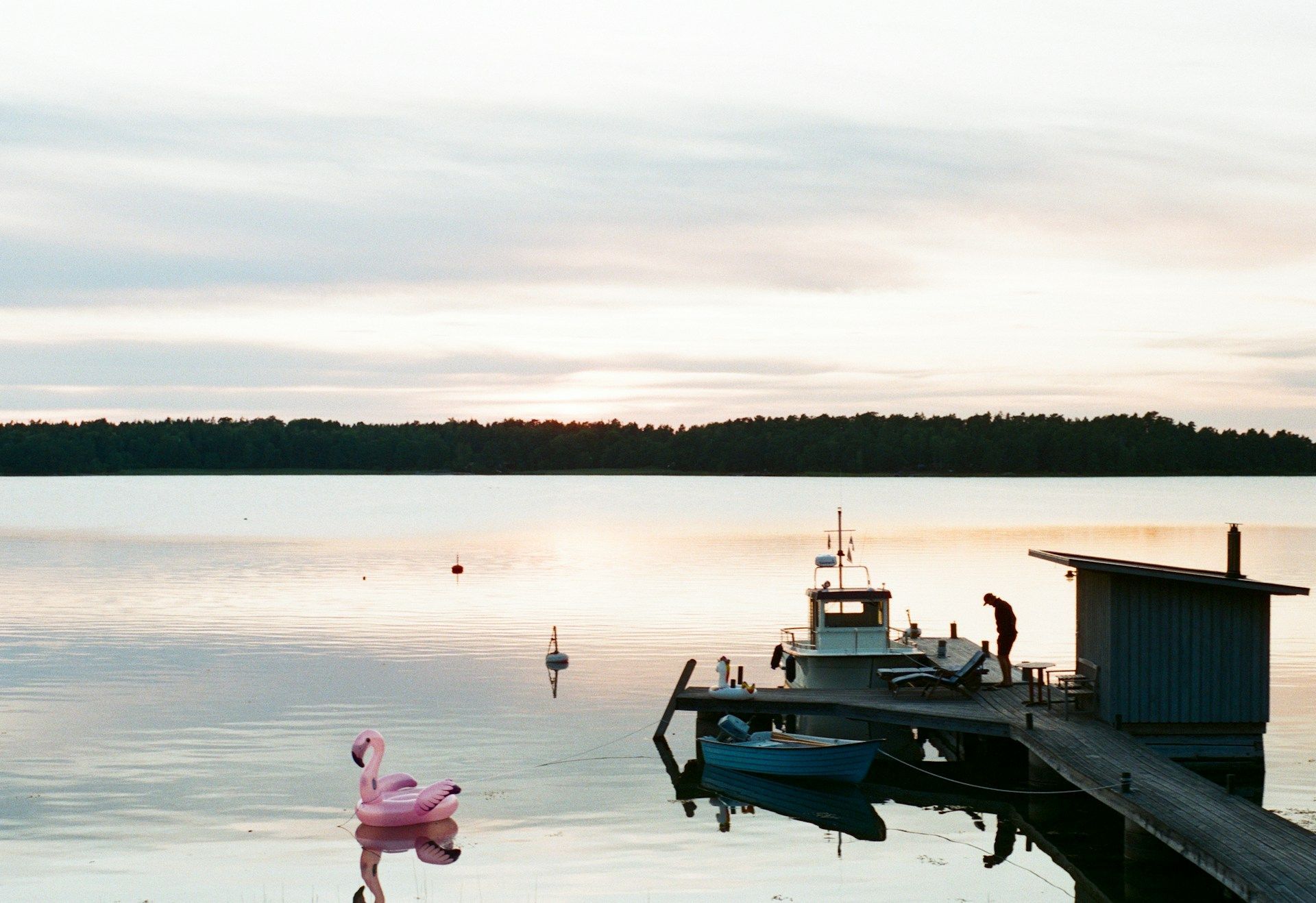 Stockholm archipelago with a sauna just by the water