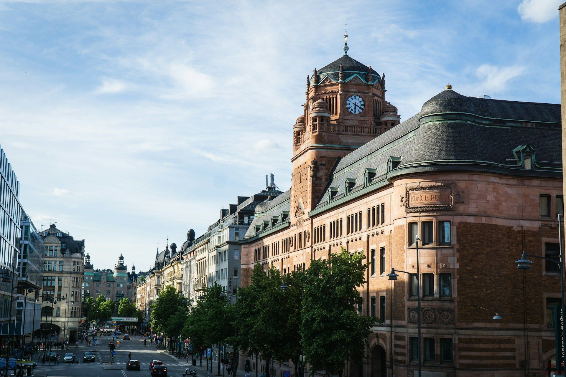 Walking along Stockholm's waterfront — self-guided route