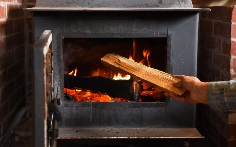 Log burning stove