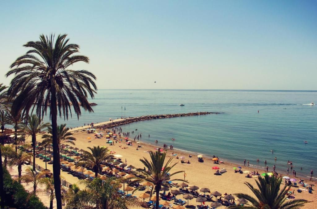 Marbella Beach Break