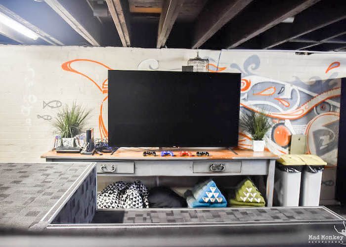 FIFA & GAMING AREA