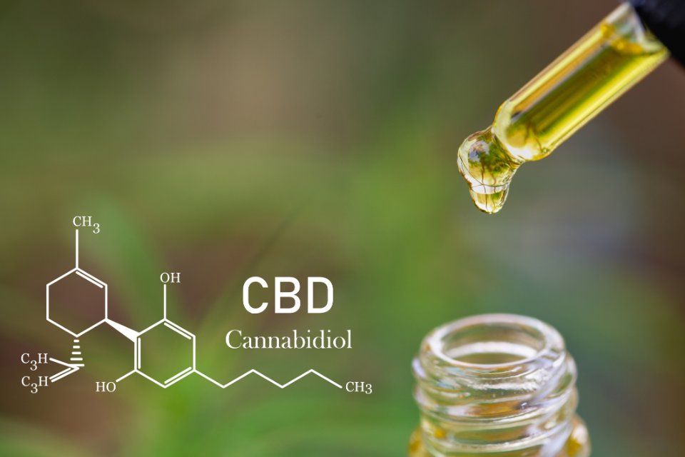 olio essenziale cannabinoide