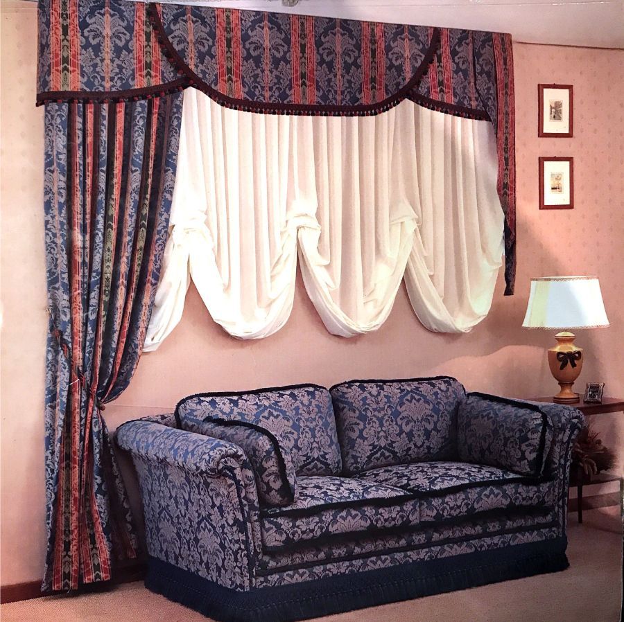 tappezzeria artigianale per tende e divani