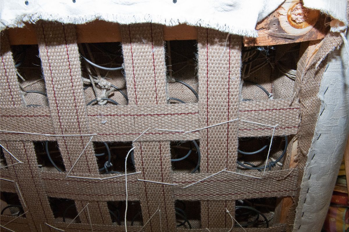 intervento di tappezzeria