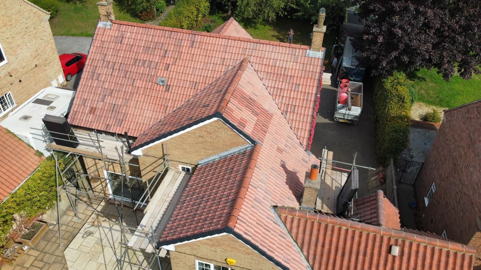 E.Riding & Humber Roofing install quality new and replacement roofs for customers throughout the East Riding of Yorkshire and surrounding areas of Humberside and North Yorkshire