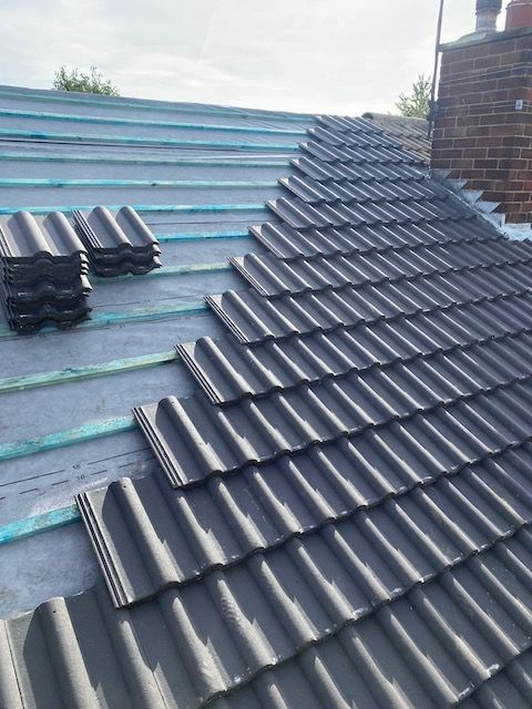 Scunthorpe roofers E.Riding & Humber Roofing install new and replacement roofs