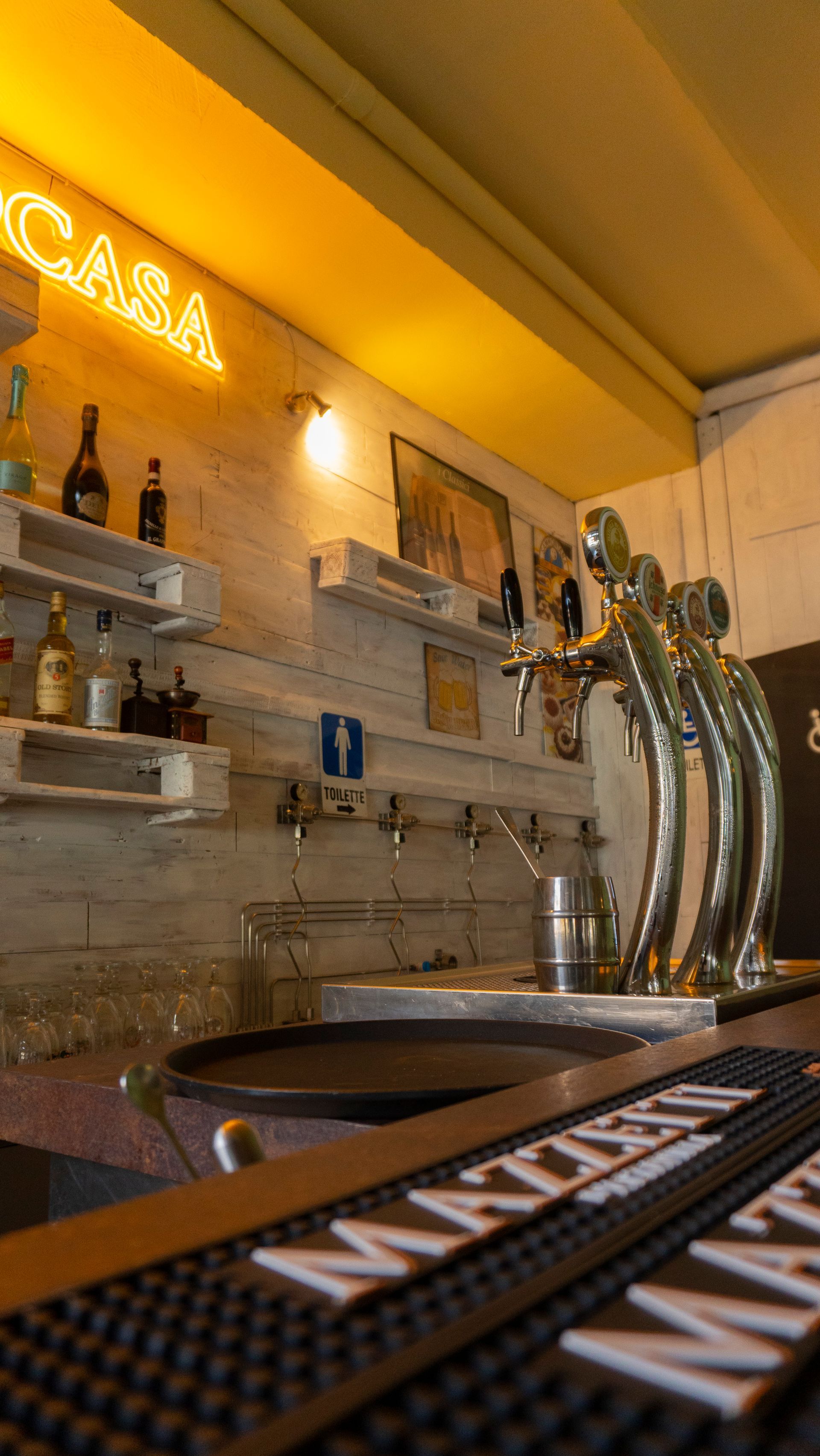 locale sottocasa mercogliano