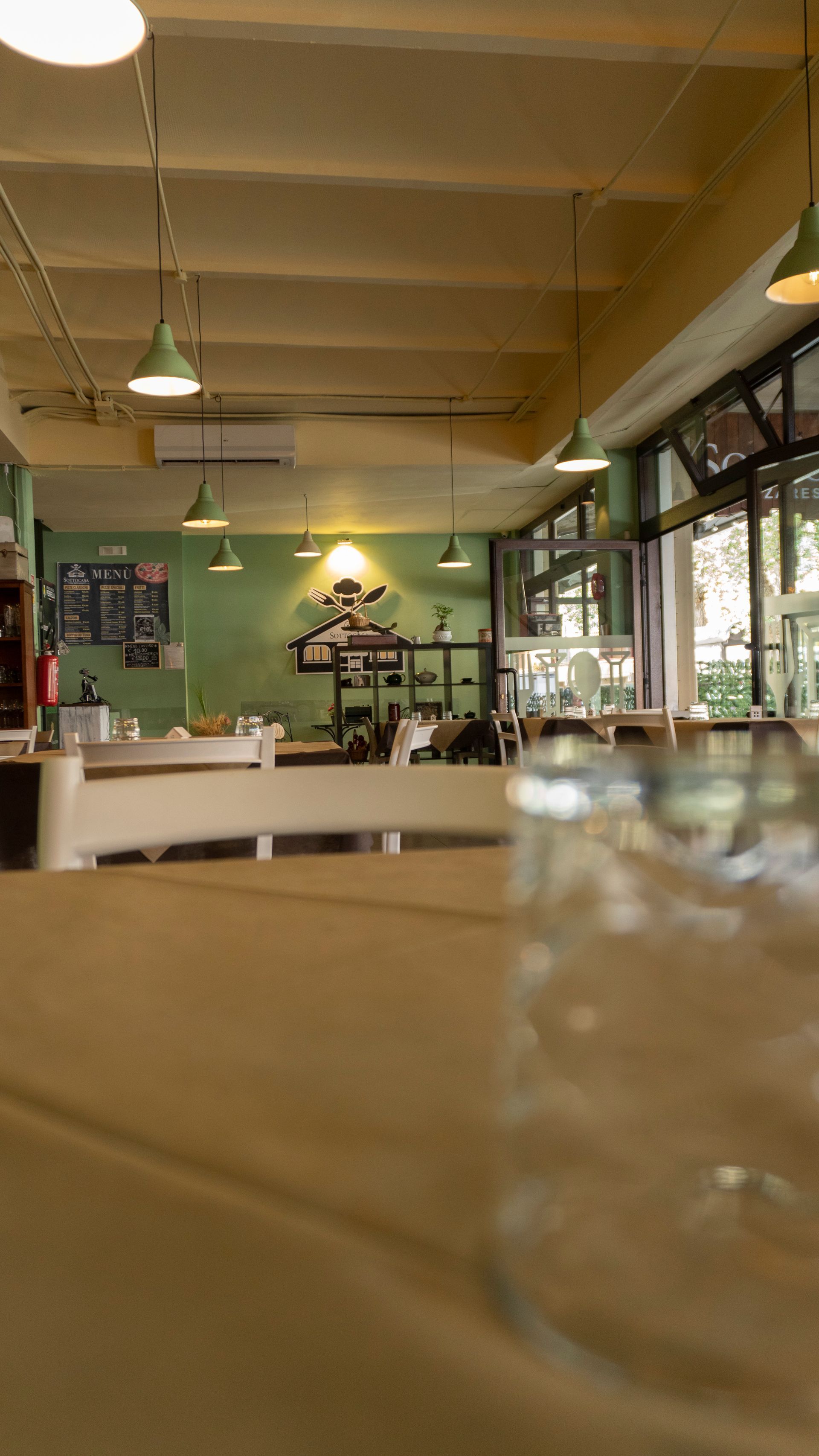 locale sottocasa mercogliano