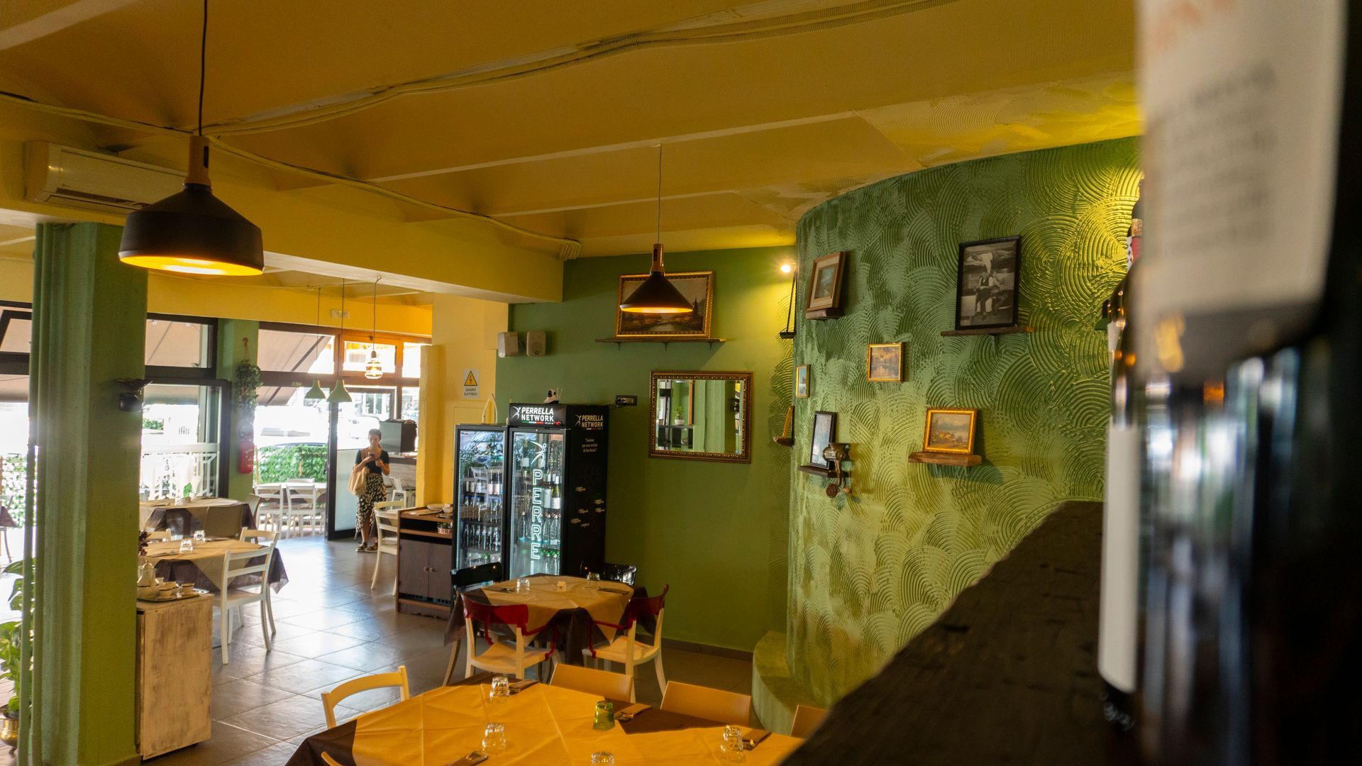 locale sottocasa mercogliano