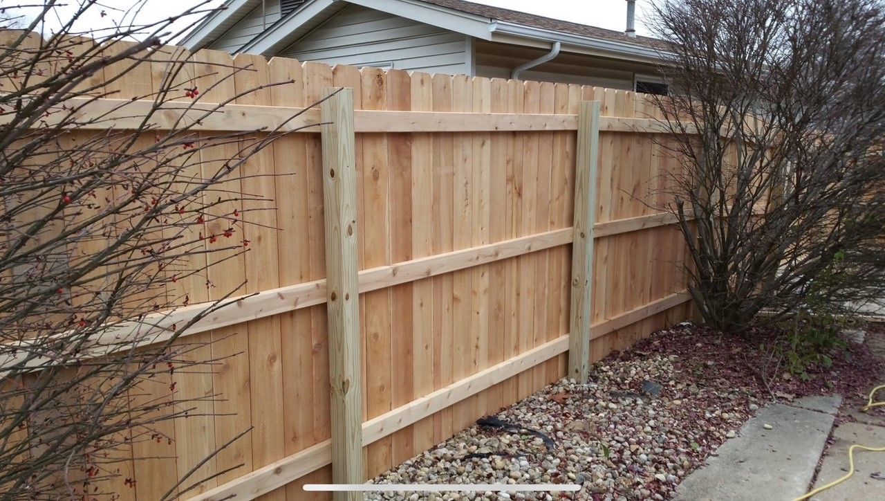 Full wood privacy fence by Makic Fence and Deck serving Oakville, MO
