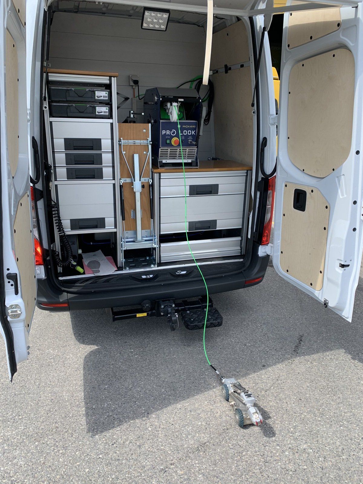 Transformation bureau mobile vue arrière