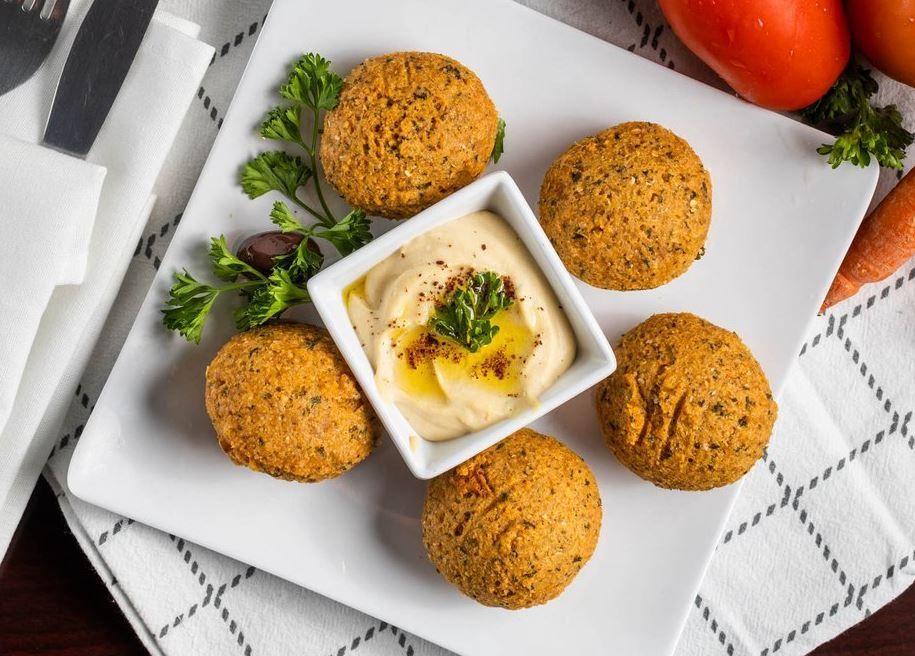 Hummus Falafel