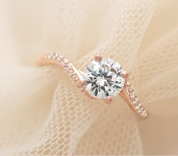 Rose gold engagement ring 