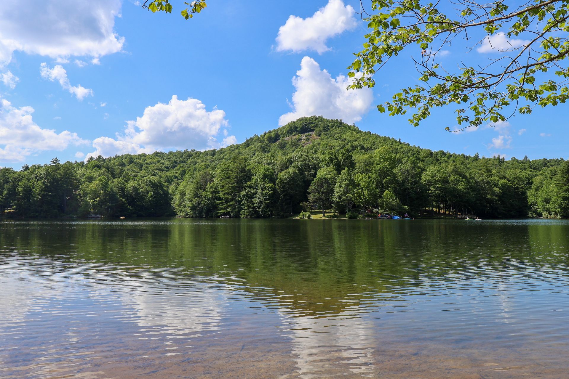 Success is built on the foundation of resiliency and personal growth. Join us at Serenity Vista to take walks watching the leaves change as you change your perspective about life and how to live a happier and healthier life.