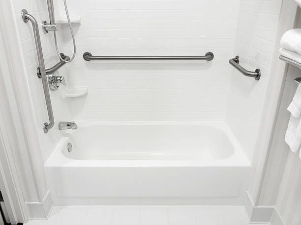 it is common for people with dementia to be afraid of showering or bathing
