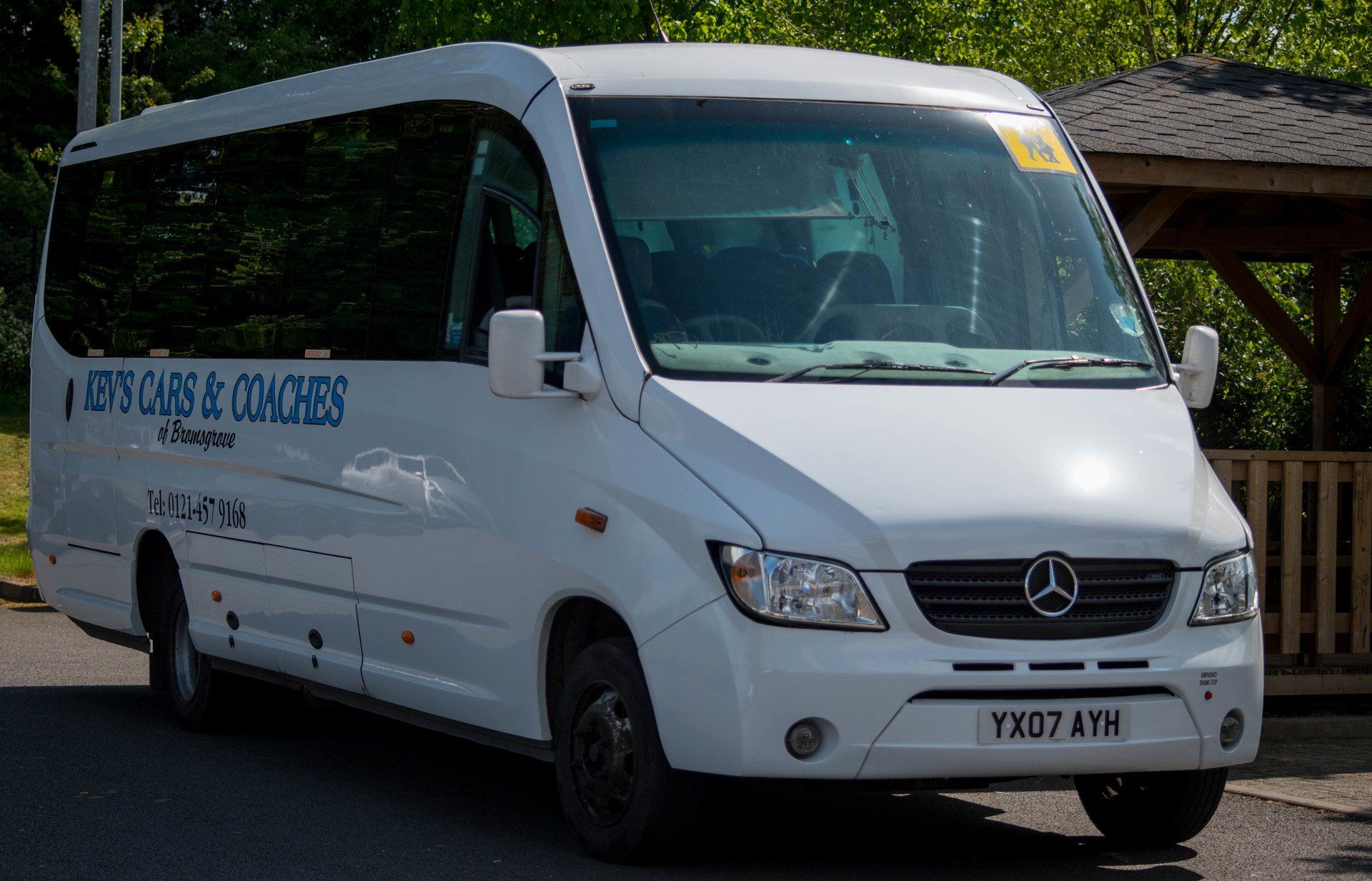 private-coach-hire-in-bromsgrove-kevs-cars-and-coaches-ltd