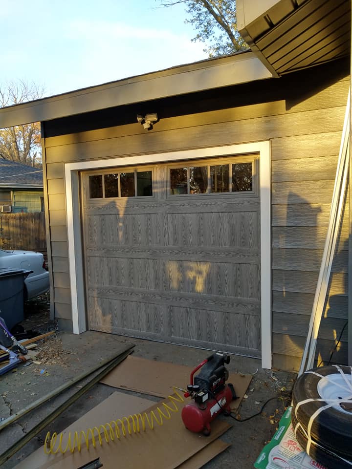 Installations Shawnee, KS Goodwin Garage Door, LLC.