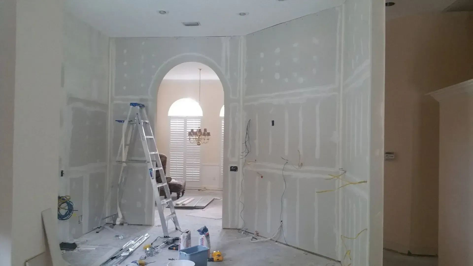 There is a ladder in the middle of the room.