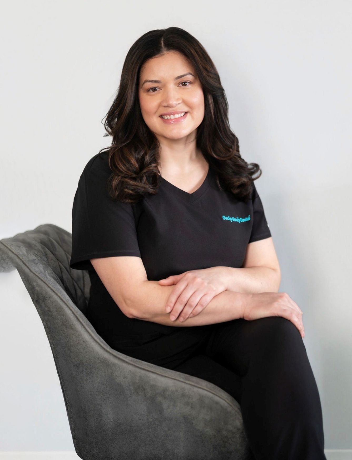 Leslie - Dental Assistant