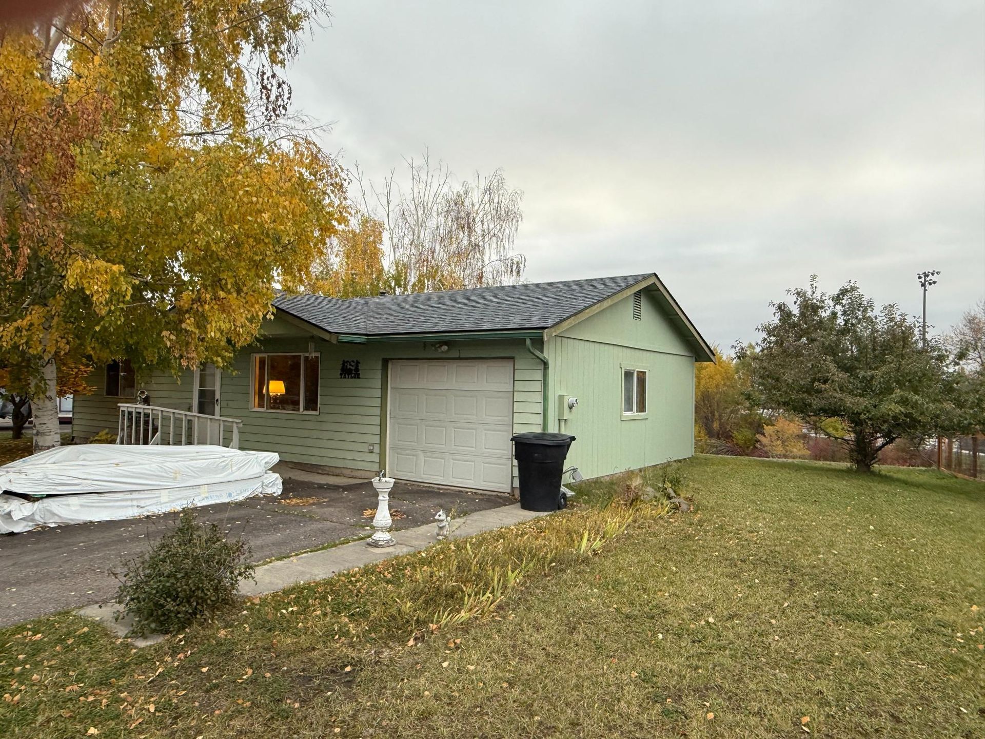A building under construction with a sign that says cold peak