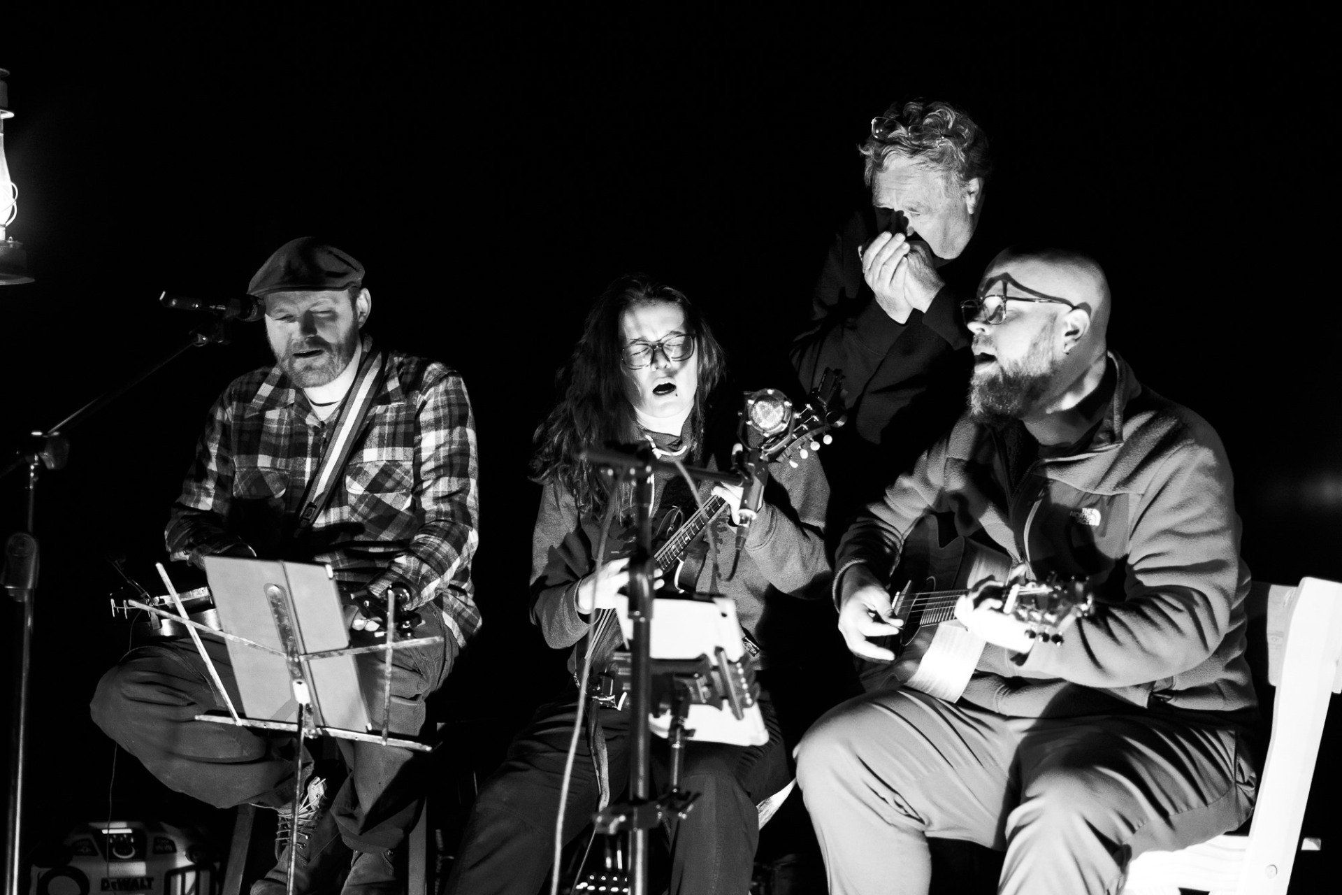 Mountaintop Sound performing live Americana, bluegrass, and jamgrass in Southern Oregon
