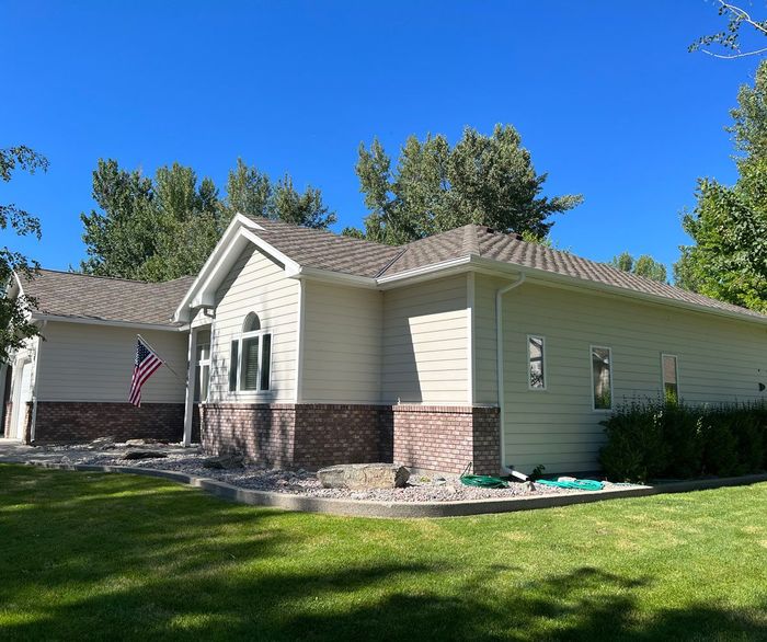 Nice House — Stevensville, MT — 406 Seamless Gutters