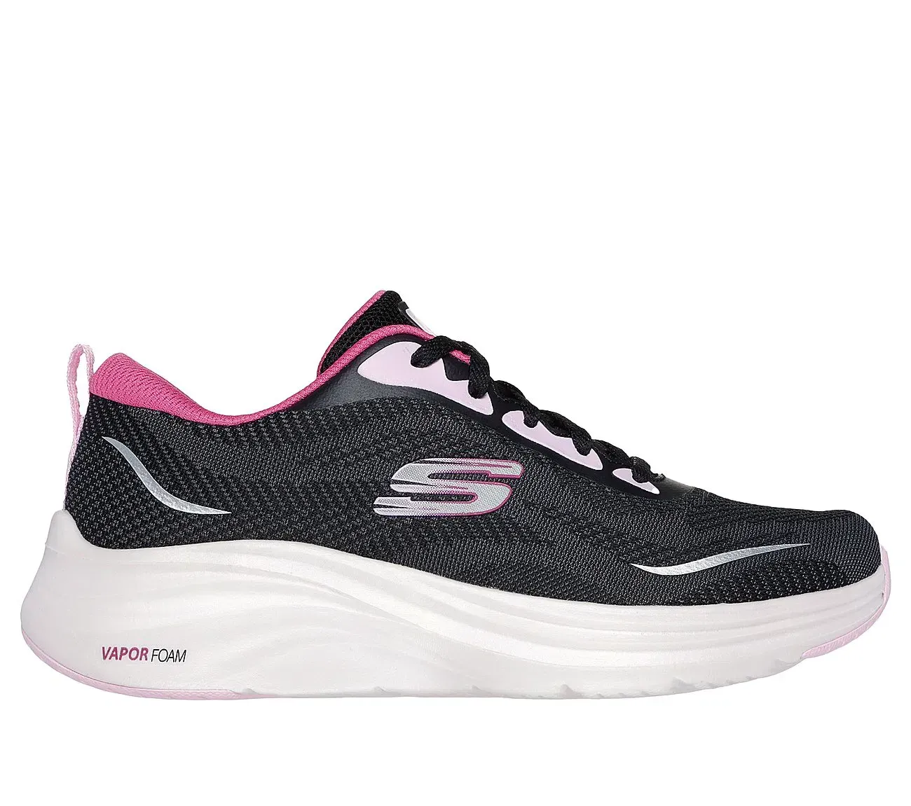 Zapatilla deportiva Skechers negra y rosa con suela blanca.
