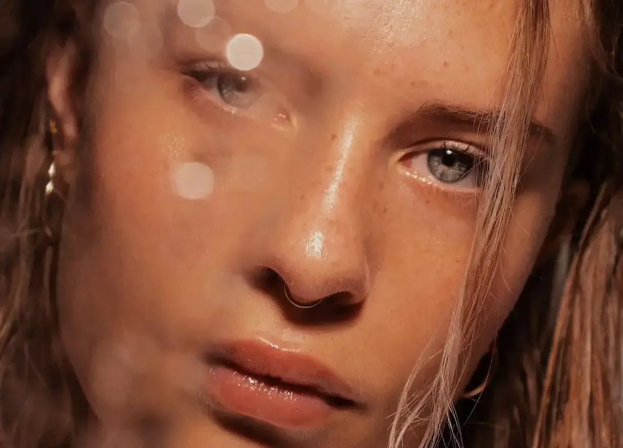 Beautiful woman with scultped eyebrows - InkSkyn Premium Eyebrows East Fremantle, Perth