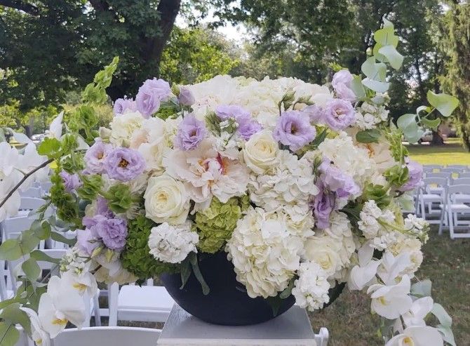 Sweet Peas of Jennersville | West Grove, PA | Wedding Ceremony Decor