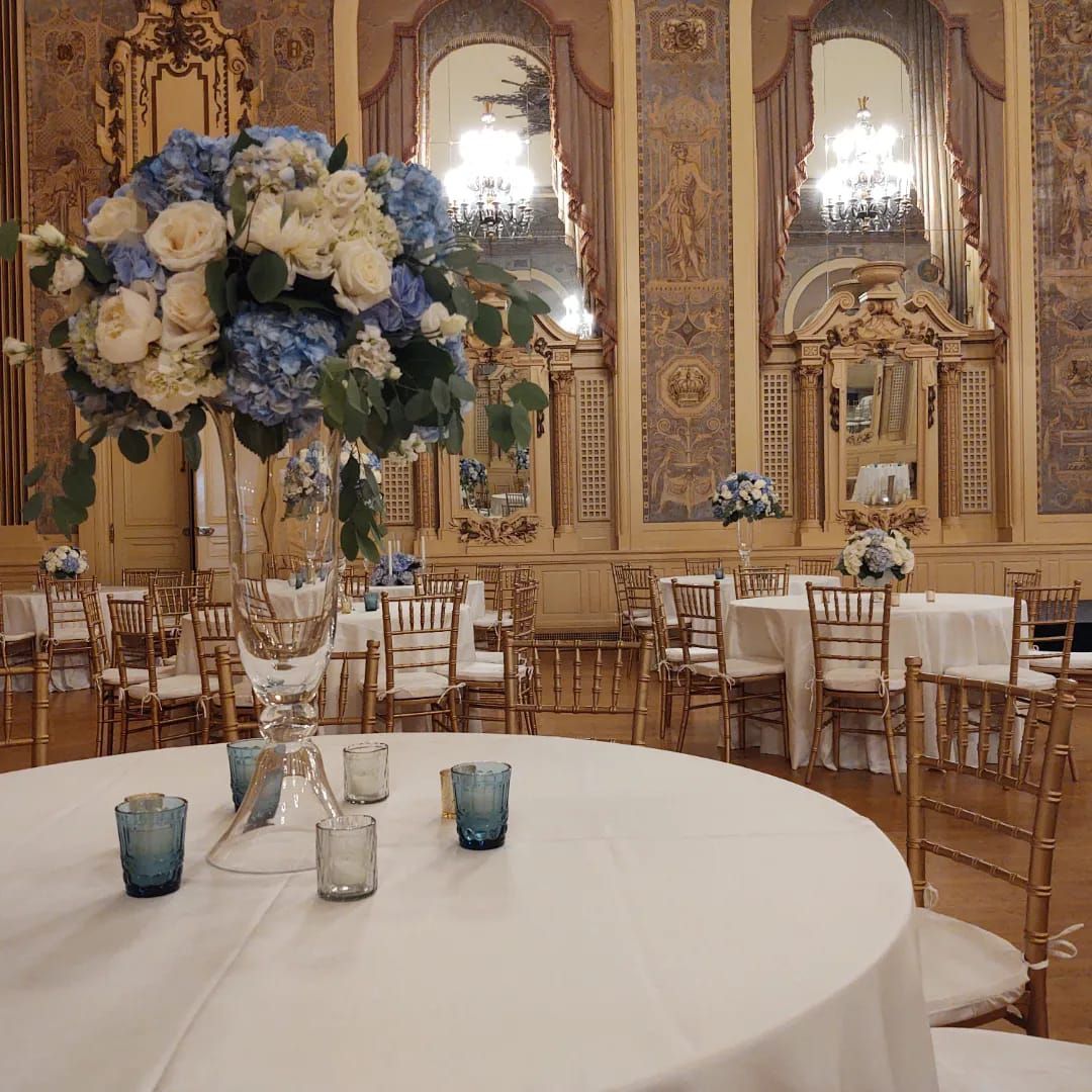 Sweet Peas of Jennersville | Florist | West Grove, PA |Reception Decor