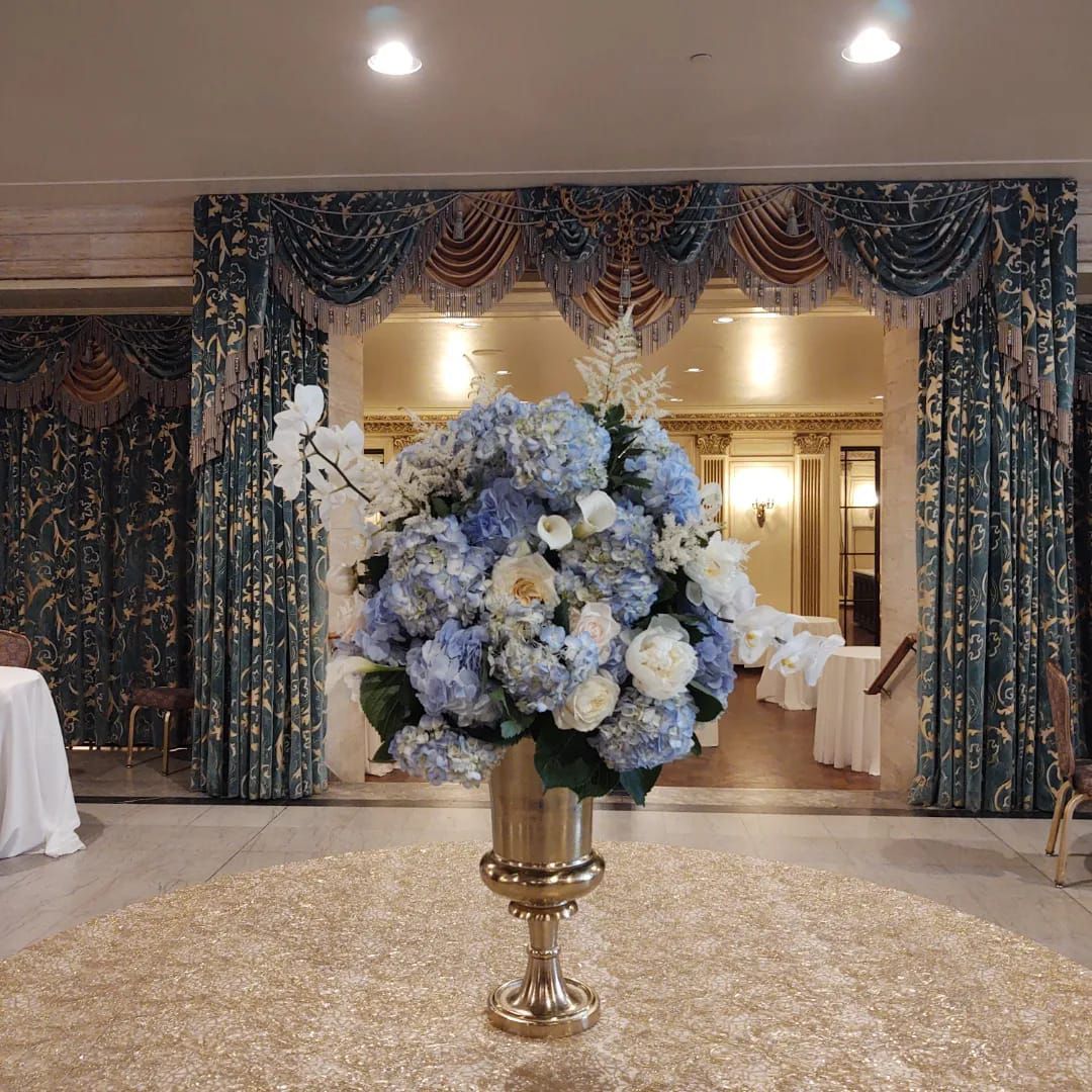 Sweet Peas of Jennersville | Florist | West Grove, PA |Reception Decor